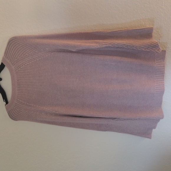 BLVD Knit Lace Front Tunic asymmetric hem Sz: S/M NWT - Picture 7 of 10